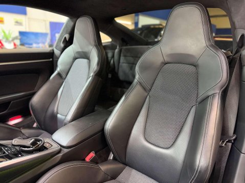 Porsche 911 3.7T 992 Turbo S Coupe 2dr Petrol PDK 4WD Euro 6 (s/s) (650 ps) 6