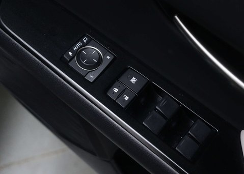 Lexus Ux 2.0 UX 250H F Sport Design 4x2 CVT 5dr 42