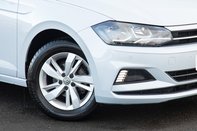 Volkswagen Polo SE TSI DSG 11