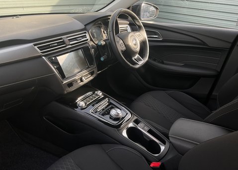 MG MG5 EV 61kWh EXCITE 16