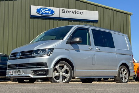 Volkswagen Transporter AUTO Crew Cab SWB L1H1 210BHP T32 Tdi Sportline Kombi Nav EURO 6 NO VAT