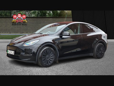 Tesla Model Y LONG RANGE AWD 4