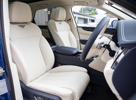 Bentley Bentayga V8 12