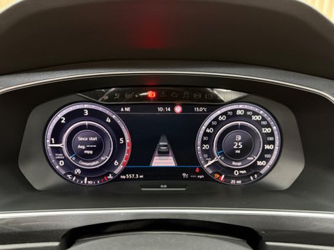 Volkswagen Tiguan 2.0 TDI BlueMotion Tech R-Line Euro 6 (s/s) 5dr 79