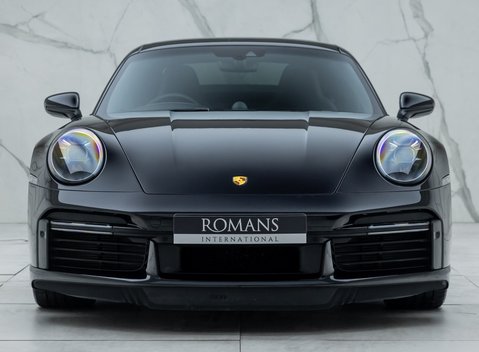 Porsche 911 Turbo S (992) 7