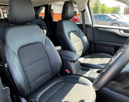 Ford Kuga 2.5 Kuga Titanium First Edition PHEV CVT 5dr 62