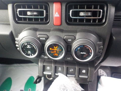 Suzuki Jimny Nomade 5 Door FC 4WD ALLGRIP 1.5 AUTO + JC74W NEW DELIVERY MILEAGE 22