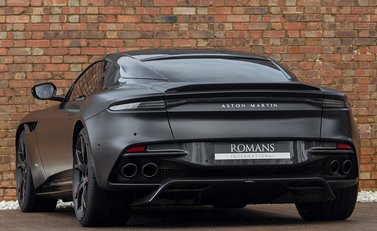 Aston Martin DBS Superleggera 3