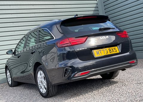 Kia Ceed 1.5 T-GDi Sportswagon '2' 10