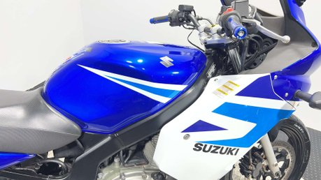 Suzuki GS500 F 2006 16K NEW MOT SERVICED WARRANTY CLASSIC 500CC COMMUTER BIKE 9