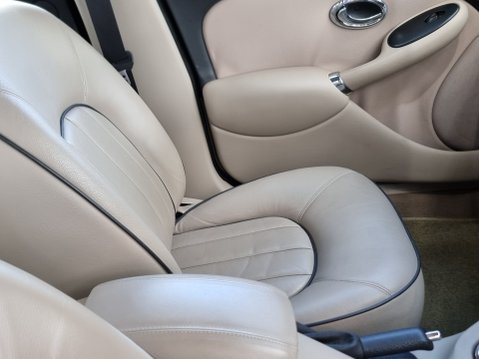 Rover 75 CONNOISSEUR V6 22