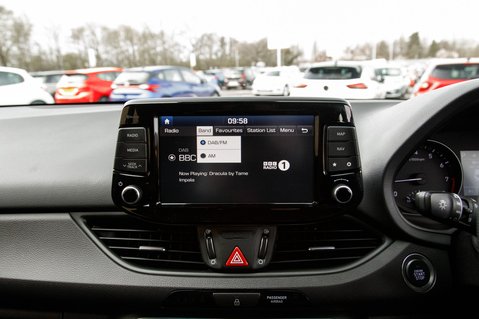 Hyundai i30 T-GDI FASTBACK N LINE PLUS NAV 25