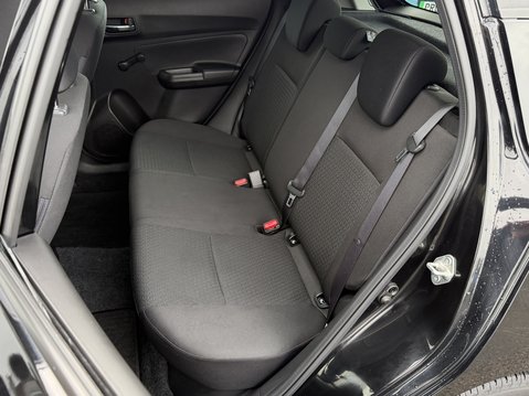 Suzuki Swift 1.2 Dualjet 83 12V Hybrid SZ-L 5dr 38