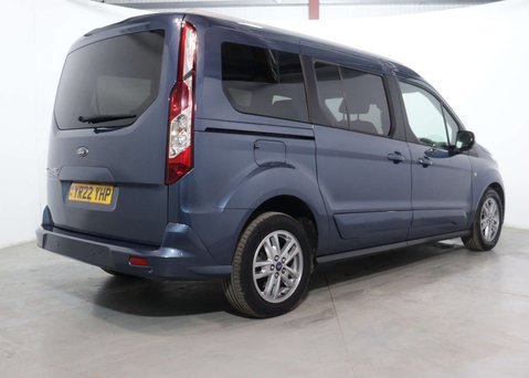 Ford Tourneo Connect 1.5 Tourneo Connect Grand Titanium TDCi Auto 5dr 12