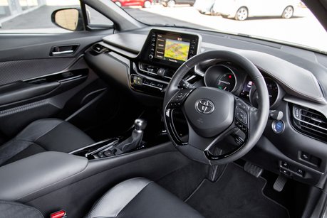 Toyota C-HR EXCEL