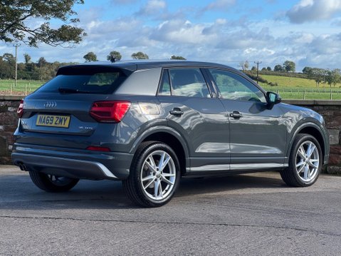 Audi Q2 1.5 TFSI CoD 35 S line S Tronic Euro 6 (s/s) 5dr 4