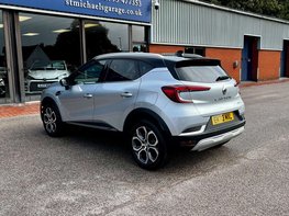 Renault Captur 1.6 Captur Techno E-Tech PHEV Auto 5dr 9