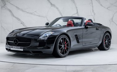 Mercedes-Benz SLS AMG ROADSTER 1
