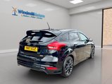Ford Focus 1.0T EcoBoost ST-Line Euro 6 (s/s) 5dr 7
