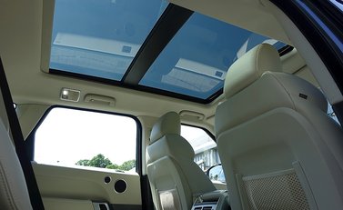 Land Rover Range Rover Sport 3.0 SDV6 HSE 11