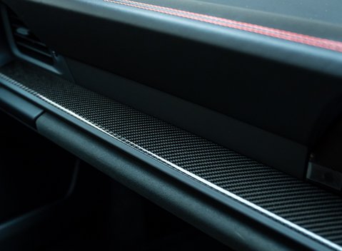 Porsche 911 GT3 (992) 24