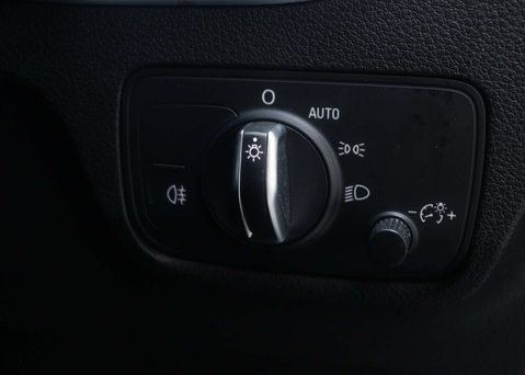 Audi Q2 1.5 Q2 S Line 35 TFSI Semi-Auto 5dr 41