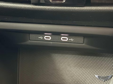 Volkswagen Golf 1.5 TSI Life Euro 6 (s/s) 5dr 25