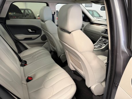 Land Rover Range Rover Evoque 2.2 SD4 Prestige Auto 4WD Euro 5 (s/s) 5dr 11