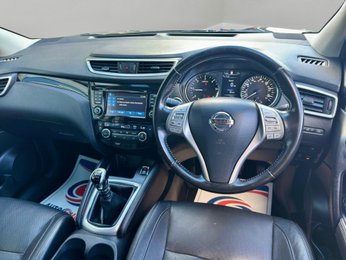 Nissan Qashqai 1.6 dCi Tekna SUV 5dr Diesel Manual 4WD Euro 5 (s/s) (130 ps)