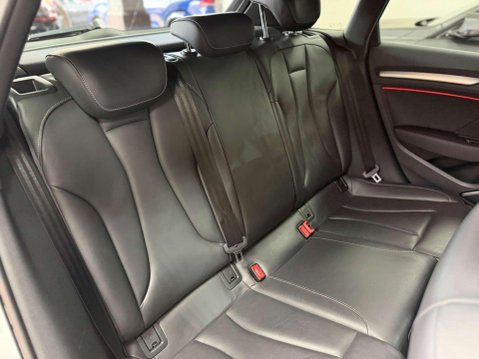 Audi S3 2.0 TFSI Black Edition Sportback 5dr Petrol S Tronic quattro Euro 6 (s/s) ( 43