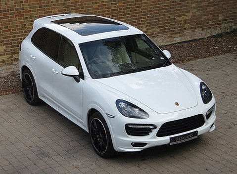 Porsche Cayenne GTS 3