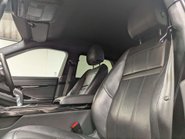 Land Rover Range Rover Evoque 2.0 Range Rover Evoque R-Dynamic S Auto 4WD 5dr 38