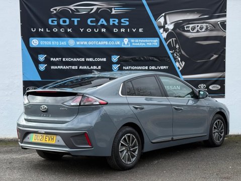 Hyundai IONIQ 38.3kWh Premium SE Auto 5dr 3