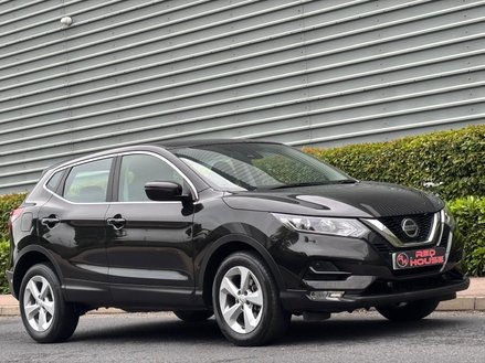 Nissan Qashqai DIG-T ACENTA PREMIUM DCT