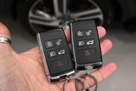 Land Rover Discovery 3.0 Discovery R-Dynamic HSE D MHEV Auto 4WD 5dr 34