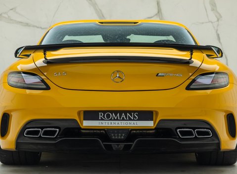 Mercedes-Benz SLS AMG Black Series 11