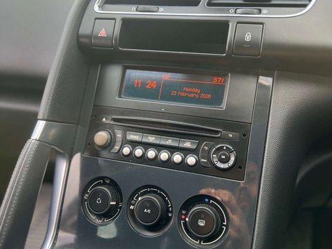 Peugeot 3008 1.6 3008 Active HDi 5dr 29