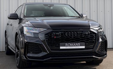 Audi RS Q8 Vorsprung 1
