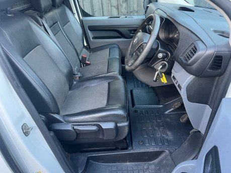 Toyota Proace L1 ICON 9
