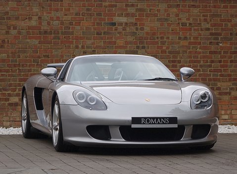 Porsche Carrera GT 1