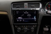 Volkswagen Golf E-GOLF 31