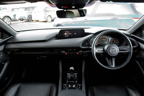 Mazda 3 GT SPORT TECH MHEV 3