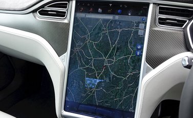 Tesla Model S S 90d 23
