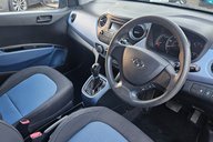 Hyundai i10 SE.. AUTOMATIC.. 1 PREVIOUS OWNER.. 6 SERVICE STAMPS,VERY WELL CARED FOR 12