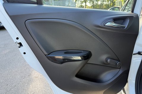 Vauxhall Corsa EXCITE AC ECOFLEX - HUGE SPEC - AIRCON - HEATED SEATS & STEERING WHEEL 27