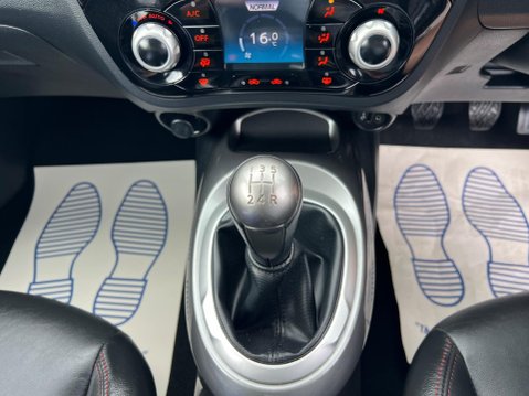 Nissan Juke 1.6 Tekna Euro 5 (s/s) 5dr 34
