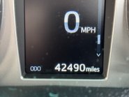 Toyota Hilux Invincible 4WD D-4D Double Cab Pickup 35