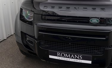 Land Rover Defender V8 21