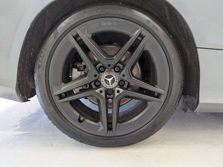 Mercedes-Benz C Class 1.5 C 200 AMG Line Auto 2dr 27