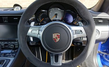 Porsche 911 (991) GT3 4